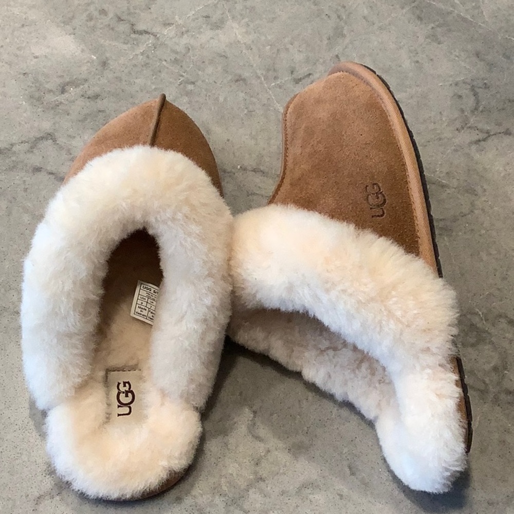 UGG Women's Tan Sheepskin Slippers